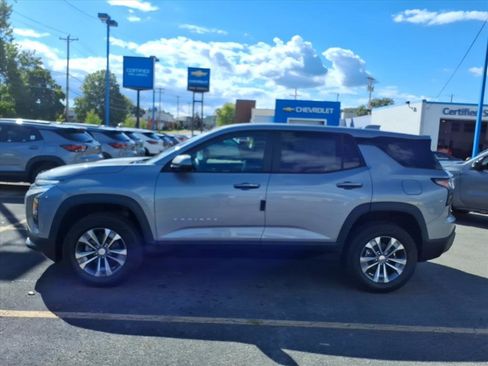 New 2026 Chevrolet Equinox LT w/ Convenience Package II image 4