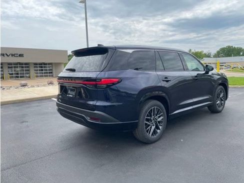 New 2026 Lexus TX 350 AWD image 3