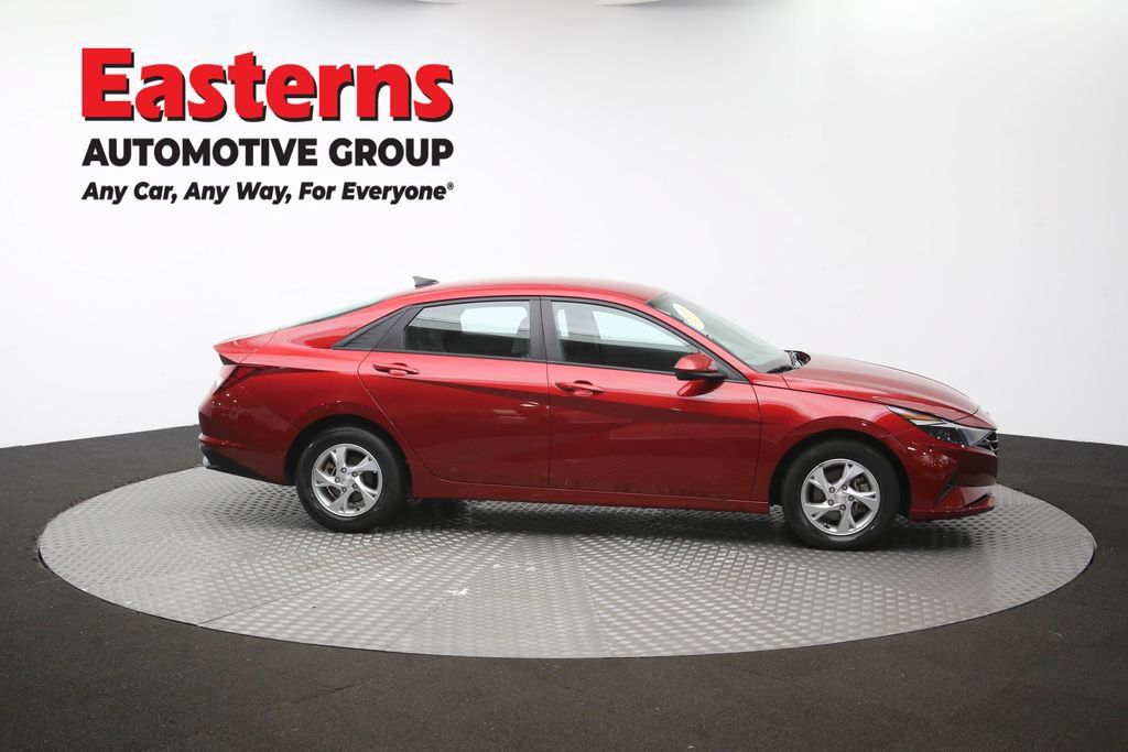 Used 2023 Hyundai Elantra SE w/ Cargo Package FWD image 47