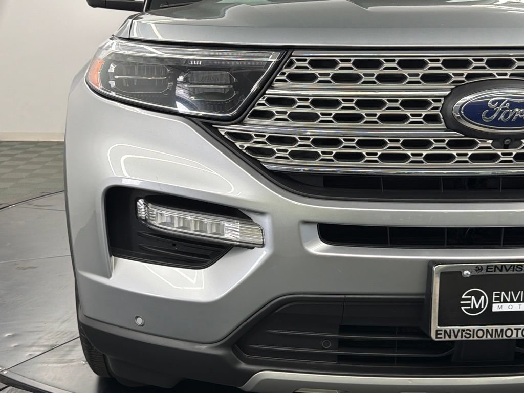 Used 2023 Ford Explorer Limited RWD image 9