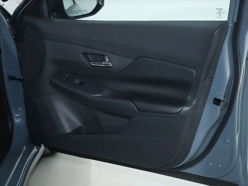 Used 2026 Nissan Sentra SV w/ SV Convenience Package FWD image 33