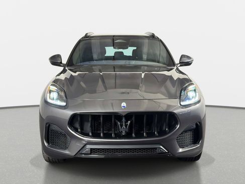Used 2023 Maserati Grecale Modena AWD/4WD image 8
