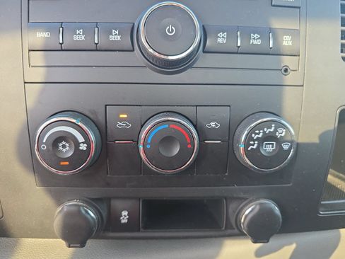 Used 2012 Chevrolet Silverado 1500 W/T w/ LS Package RWD image 17