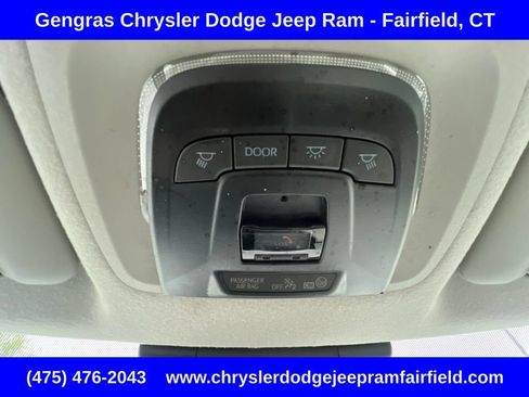 Used 2026 Toyota Corolla Cross L AWD/4WD image 40