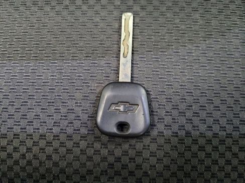 Used 2017 Chevrolet Silverado 1500 LT w/ All Star Edition RWD image 32