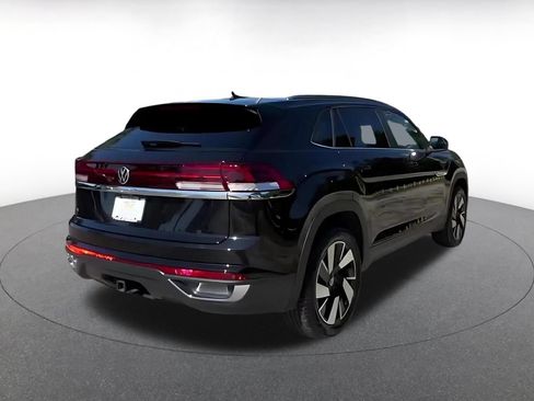 Used 2026 Volkswagen Atlas Cross Sport SE FWD image 14