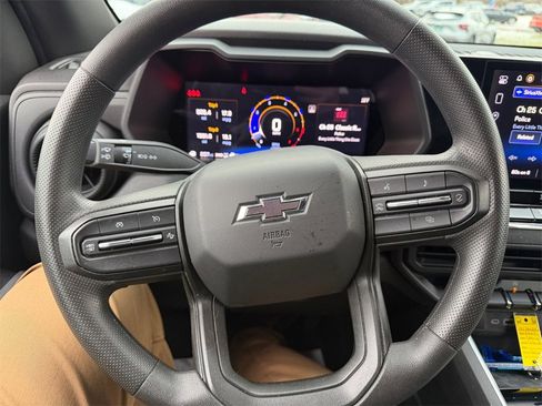 Certified 2024 Chevrolet Colorado Trail Boss image 15