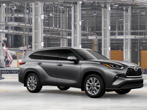 New 2026 Toyota Highlander Limited image 14