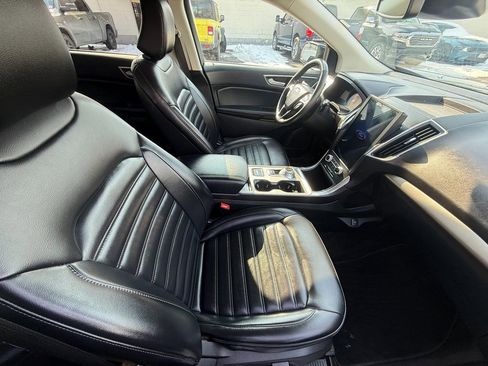 Used 2024 Ford Edge SEL image 6