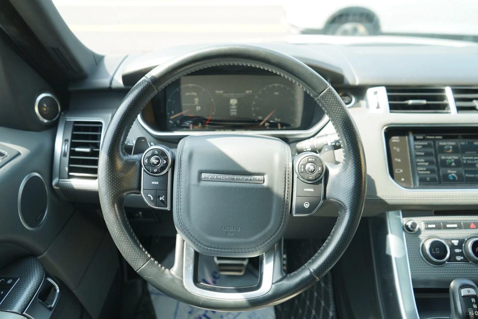 Used 2015 Land Rover Range Rover Sport Autobiography AWD/4WD image 16