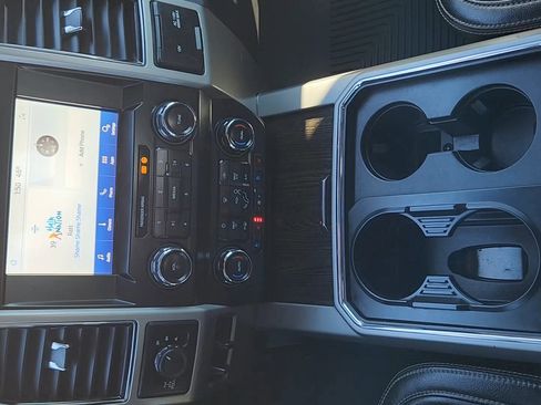 Used 2021 Ford F250 Lariat w/ Lariat Value Package image 15