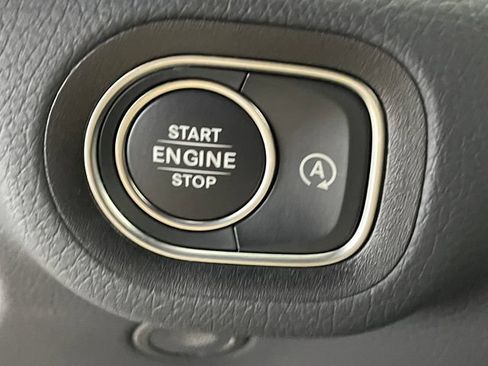 Certified 2026 Mercedes-Benz GLE 350 4MATIC image 28