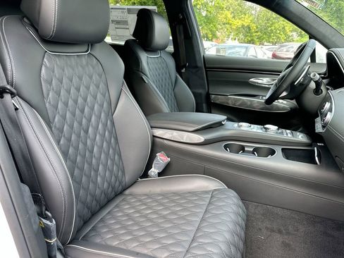 Used 2025 Genesis GV70 3.5T Sport w/ Sport Advanced Package image 48