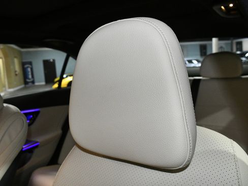 Used 2023 Mercedes-Benz C 300 Sedan image 9