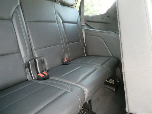 Used 2021 Chevrolet Tahoe LT AWD/4WD image 31