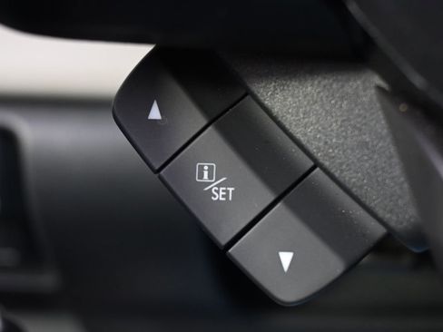 Used 2024 Subaru Forester Limited image 33