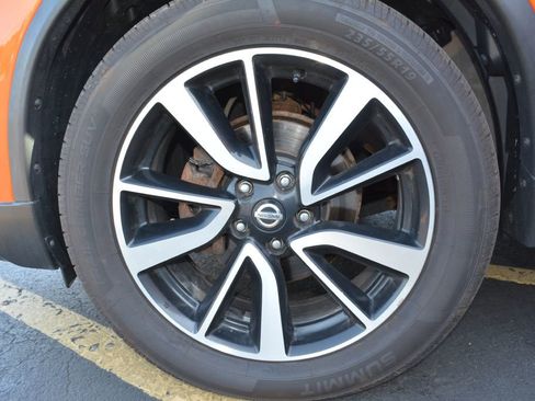 Used 2017 Nissan Rogue SL w/ SL Premium Package AWD/4WD image 7