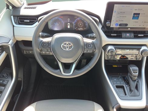 Certified 2025 Toyota RAV4 Limited w/ Advanced Technology Package FWD image 13