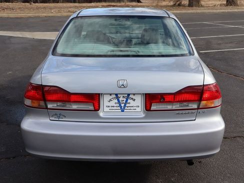Used 2002 Honda Accord LX image 6