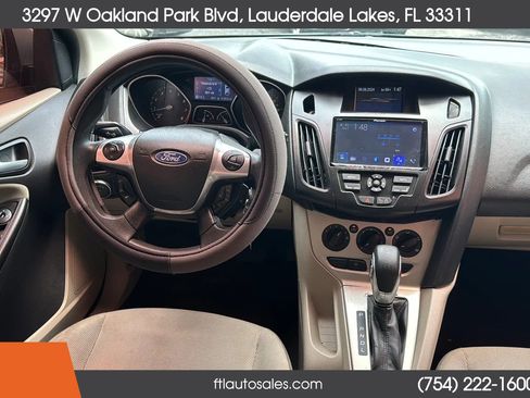 Used 2012 Ford Focus SE image 4