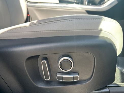 Used 2023 Land Rover Range Rover Evoque S image 26