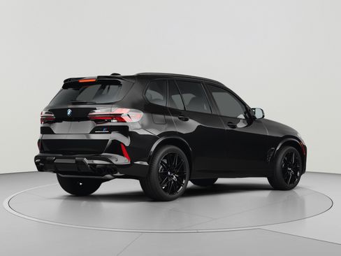 New 2026 BMW X5 M Competition w/ Executive Package AWD/4WD image 3