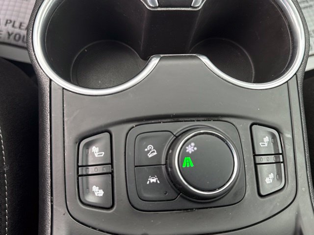Certified 2022 GMC Terrain SLE w/ Driver Convenience Package FWD image 19
