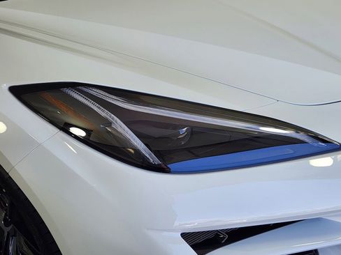 Used 2025 Chevrolet Corvette E-Ray w/ Stealth Interior Trim Package AWD/4WD image 10