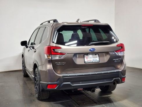 Used 2022 Subaru Forester Limited image 29