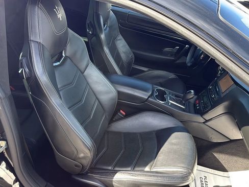 Used 2014 Maserati GranTurismo Sport image 35