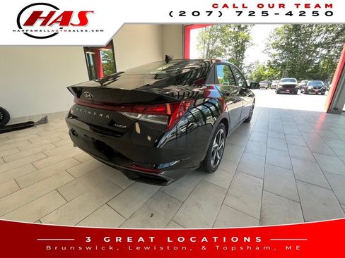 Used 2023 Hyundai Elantra Limited w/ Cargo Package FWD image 6