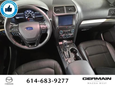 Used 2018 Ford Explorer XLT w/ Equipment Group 202A AWD/4WD image 18