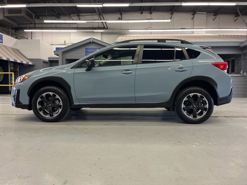Certified 2023 Subaru Crosstrek 2.0i image 4