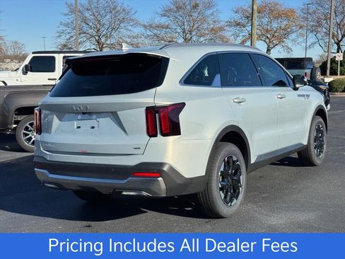 New 2026 Kia Sorento S AWD/4WD image 3