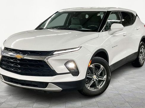 Used 2023 Chevrolet Blazer LT w/ Driver Confidence Package image 1