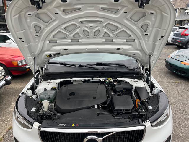 Used 2023 Volvo XC40 B5 Core AWD/4WD image 20