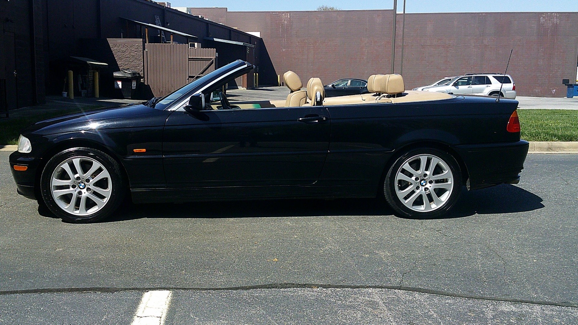 Used 2001 BMW 330Ci Convertible RWD image 29