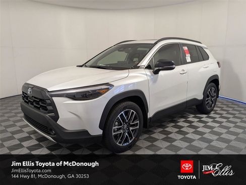 New 2026 Toyota Corolla Cross XLE image 1