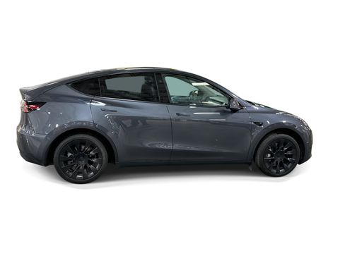 Certified 2023 Tesla Model Y 2WD image 7