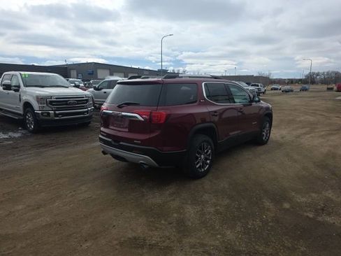 Used 2017 GMC Acadia SLT image 7