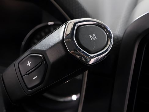 Used 2022 Ford F150 XLT w/ Equipment Group 302A High image 16