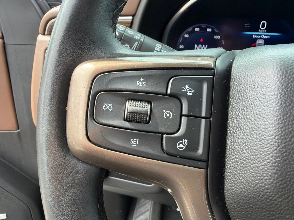 Used 2023 Chevrolet Tahoe High Country AWD/4WD image 25