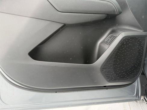 New 2026 GMC Terrain Denali w/ LPO, Floor Liner Package image 18