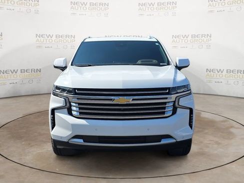 Used 2024 Chevrolet Tahoe High Country AWD/4WD image 8