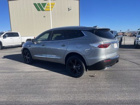 Used 2024 Buick Enclave Essence w/ Experience Buick Package image 7