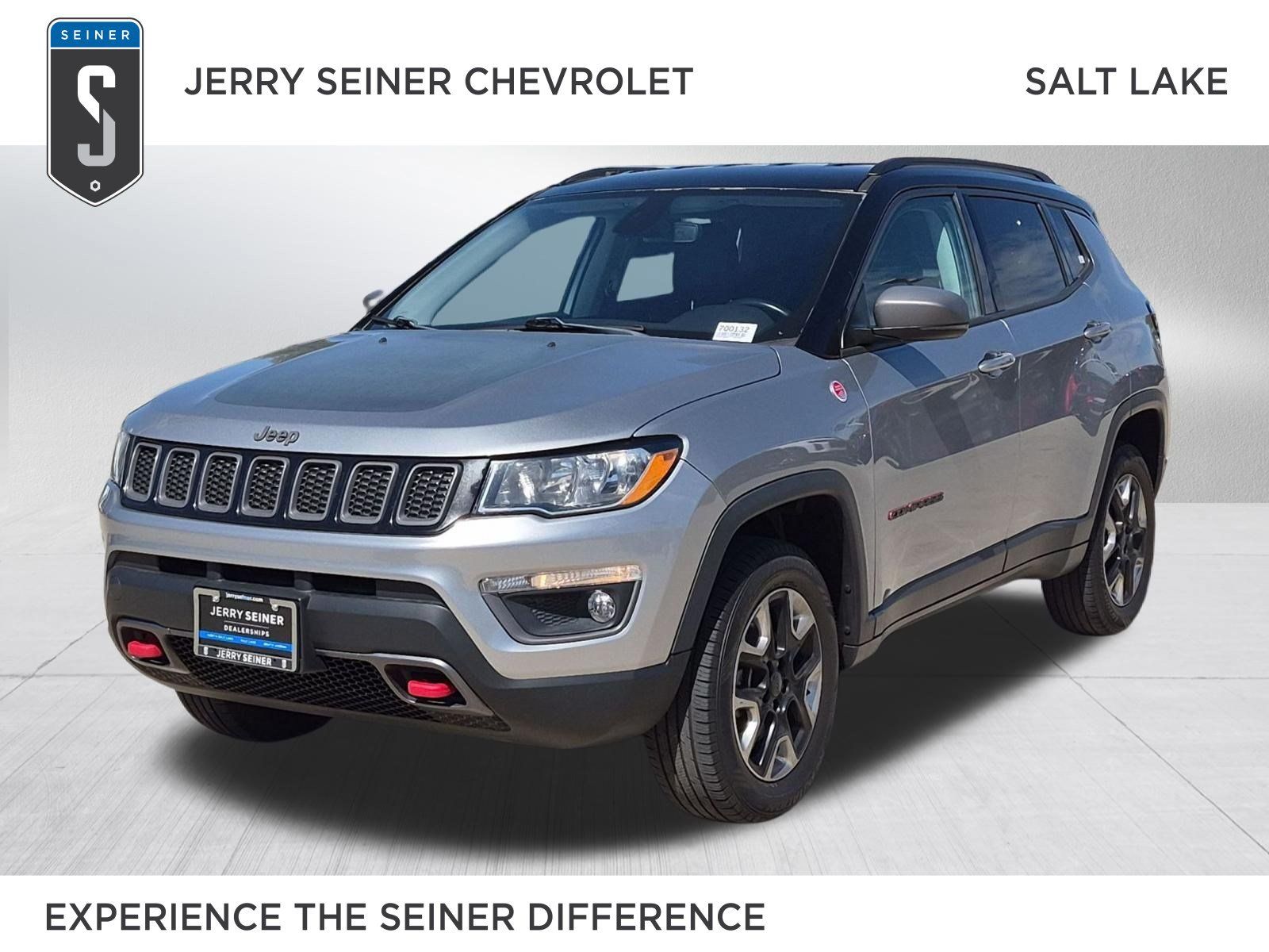 Used 2018 Jeep Compass Trailhawk AWD/4WD image 1