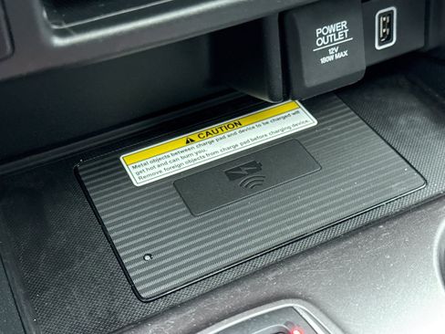 Used 2023 Honda Passport EX-L image 16