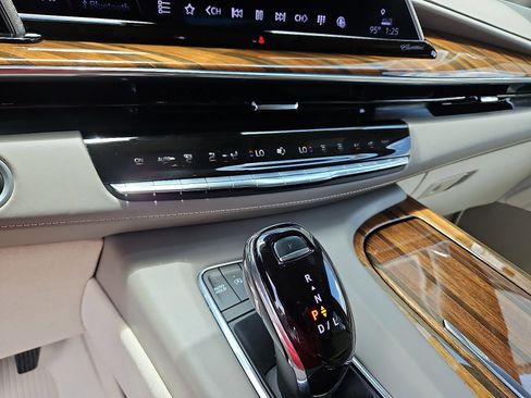 Certified 2024 Cadillac Escalade ESV Sport Platinum w/ LPO, Floor Liner Package image 20