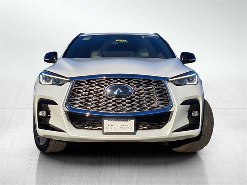Certified 2025 INFINITI QX55 Luxe w/ Cargo Package image 2