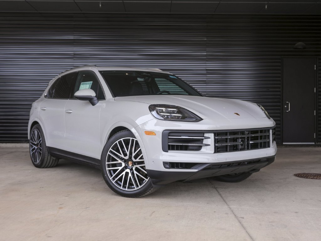 Certified 2026 Porsche Cayenne AWD/4WD image 9